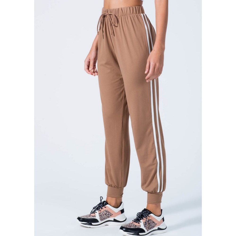 NWT| Double Stripe Jogger (Mocha) - M